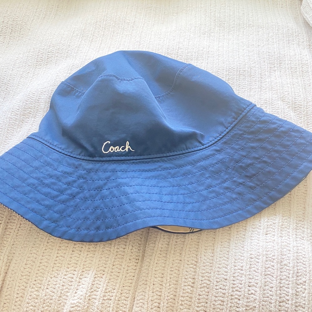 Adorable Coach Beach Sun Bucket Hat Navy Blue Perfect Against Sun Spots